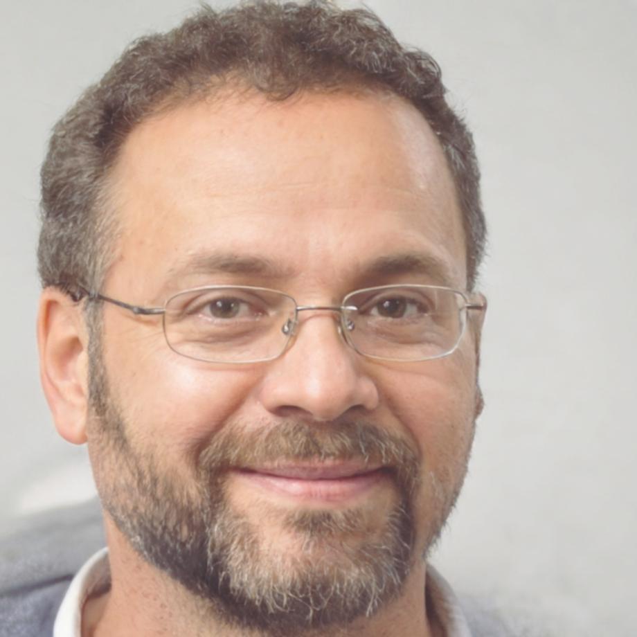 Enzo Cavallo - Responsabile Formazione quenyxisvora